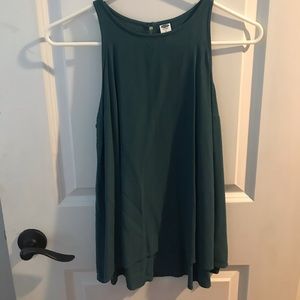 Old Navy top